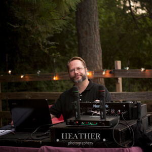 DJ